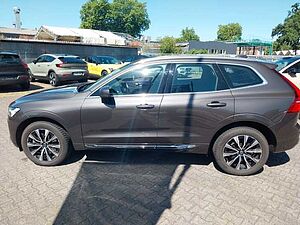 Volvo  B4 Plus Bright 2WD 'ACC, 360°'