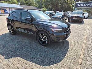 Volvo  Plus Dark 2WD B3