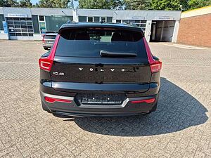 Volvo  Plus Dark 2WD B3