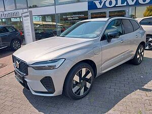 Volvo  Ultimate Dark Recharge Plug-In Hybrid AWD