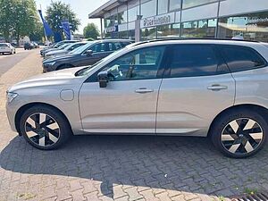 Volvo  Ultimate Dark Recharge Plug-In Hybrid AWD