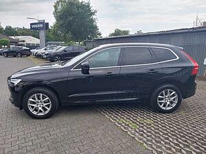 Volvo  B4 Momentum Pro AWD, AHK