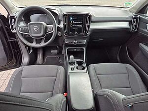 Volvo  Momentum Pro 2WD T3