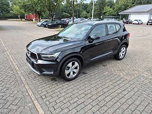 Volvo  Momentum Pro 2WD T3