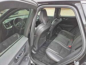 Volvo  R Design 2WD T4