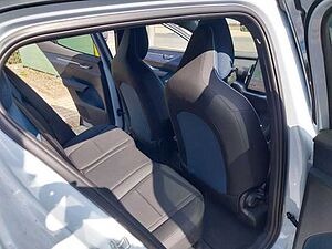 Volvo  Plus 2WD Pure Electric