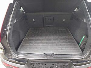 Volvo  Ultimate Recharge Pure Electric 2WD