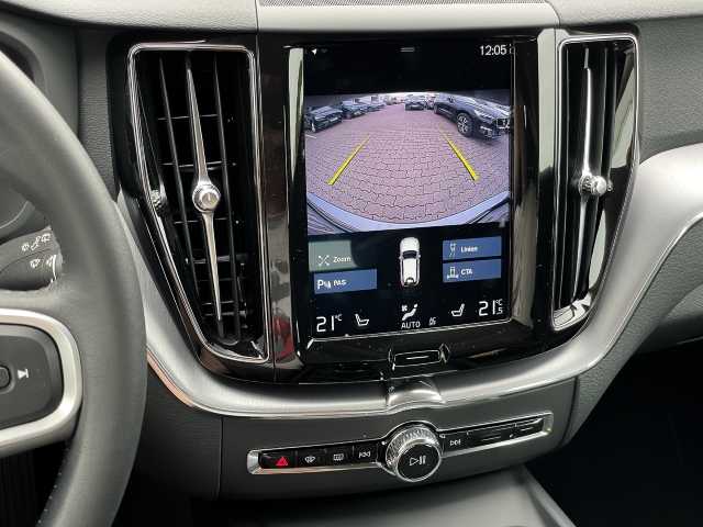 Volvo  Momentum Pro 2WD D4 EU6d-T Navi Leder digitales Cockpit Memory Sitze Soundsystem