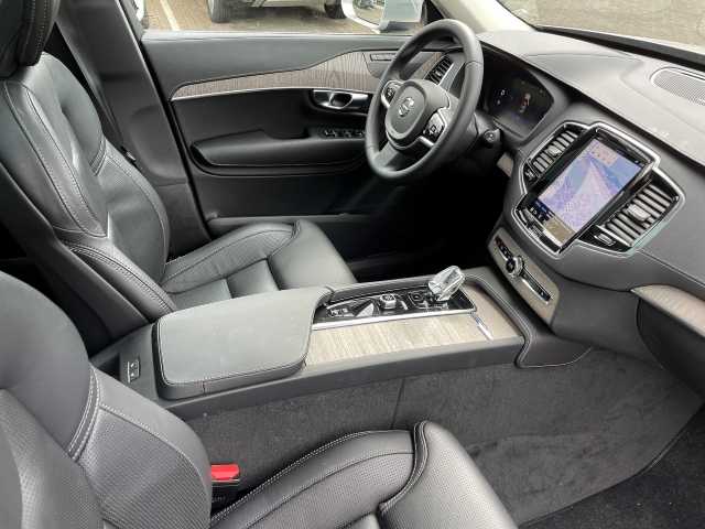 Volvo  Plus Bright AWD B5 Diesel EU6d 7-Sitzer Allrad AD StandHZG digitales Cockpit