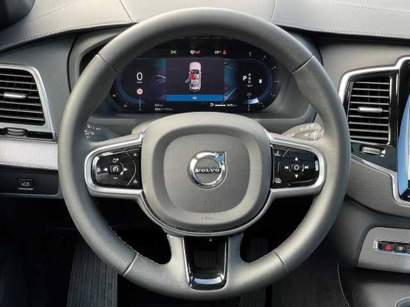 Volvo  Plus Bright AWD B5 Diesel EU6d 7-Sitzer Allrad digitales Cockpit Memory Sitze