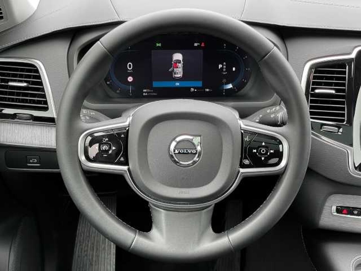 Volvo  Plus Bright AWD B5 Diesel EU6d 7-Sitzer Allrad AD StandHZG digitales Cockpit Mem