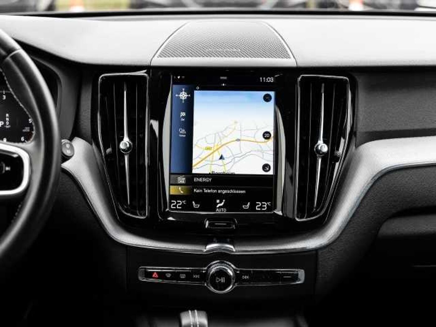 Volvo  R Design AWD B4 Diesel EU6d Allrad StandHZG Navi digitales Cockpit Memory Sitze