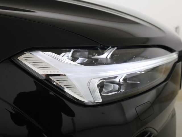Volvo  Ultra Dark Recharge Plug-In Hybrid AWD T8 Twin Engine EU6d HUD AD StandHZG AHK