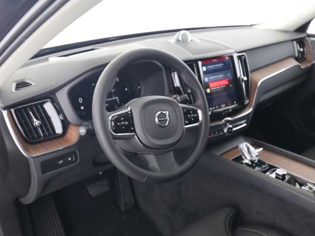 Volvo  Ultra Dark Recharge Plug-In Hybrid AWD T8 Twin Engine EU6d HUD AD StandHZG AHK