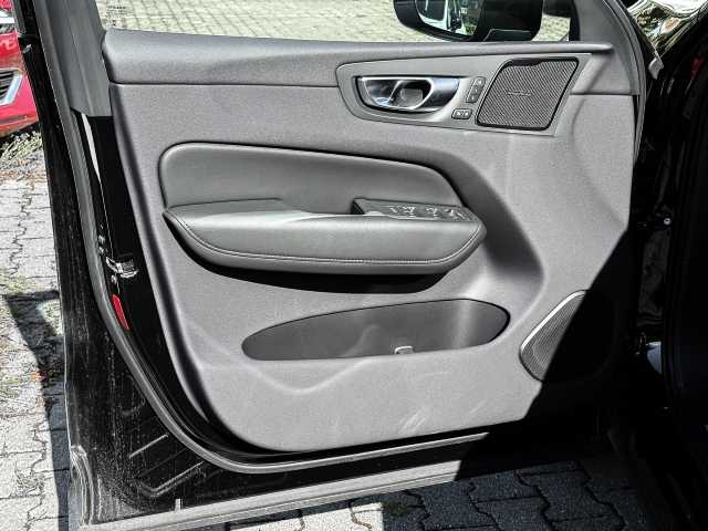 Volvo  R Design Recharge Plug-In Hybrid AWD T6 Twin Engine EU6d StandHZG Leder digitale