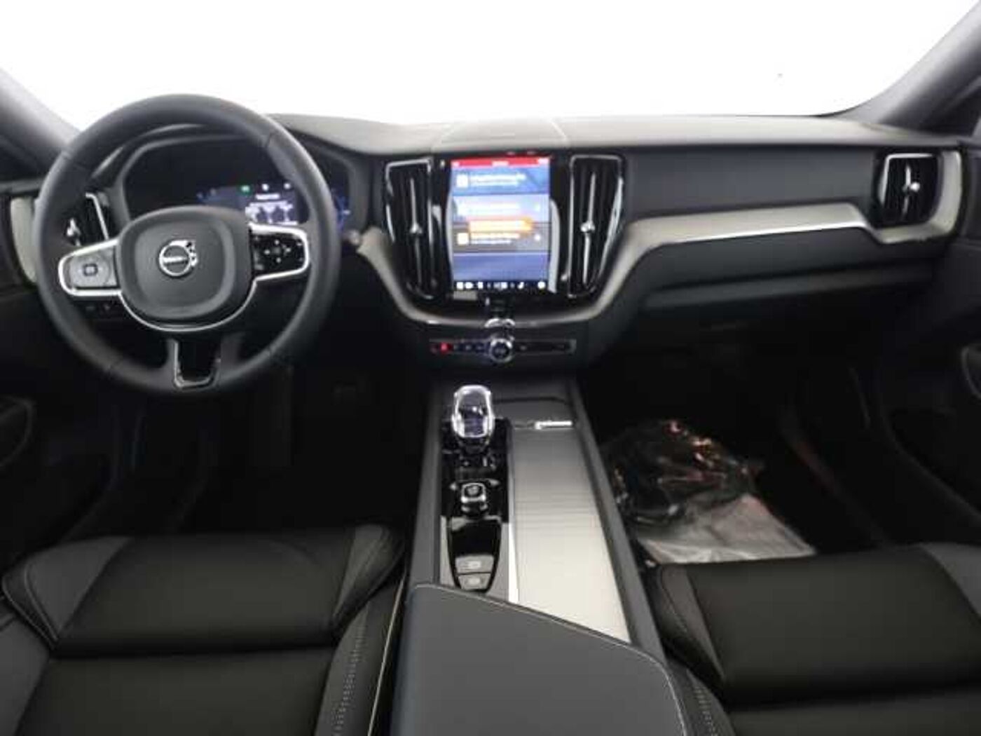 Volvo  Plus Dark Recharge Plug-In Hybrid AWD T8 Twin Engine EU6d StandHZG Leder digital