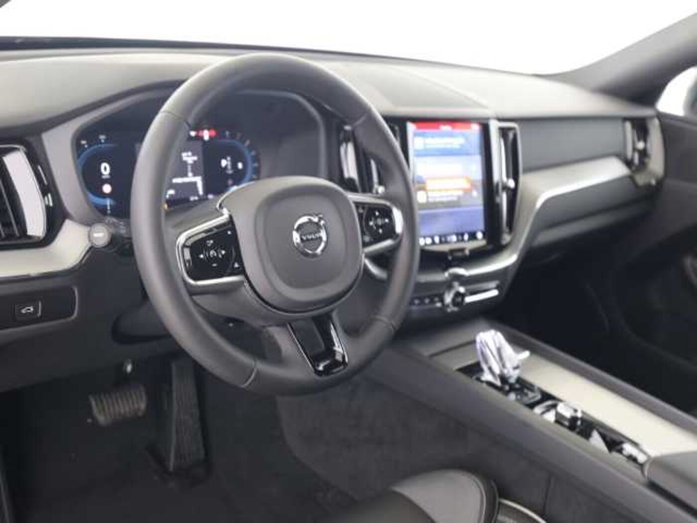 Volvo  Plus Black Edition AWD B5 Benzin EU6d Leder digitales Cockpit Memory Sitze Sound