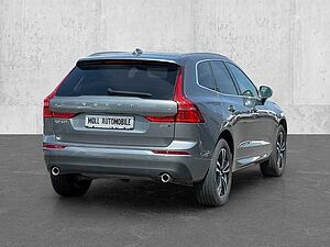 Volvo  Momentum Pro AWD B4 Diesel EU6d Allrad Navi Leder digitales Cockpit Soundsystem