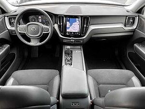 Volvo  Momentum Pro AWD B4 Diesel EU6d Allrad StandHZG Navi digitales Cockpit Soundsyst