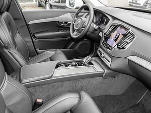 Volvo  Plus Bright AWD B5 Diesel EU6d 7-Sitzer Allrad AD StandHZG digitales Cockpit Mem