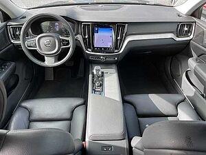 Volvo  Kombi Inscription AWD B5 Benzin EU6d StandHZG Navi Leder digitales Cockpit Memor