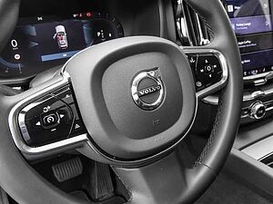 Volvo  Plus Dark 2WD B4 Benzin EU6d AHK digitales Cockpit Memory Sitze Soundsystem