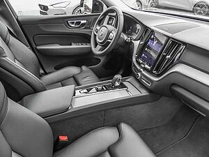 Volvo  Plus Dark 2WD B4 Benzin EU6d AHK digitales Cockpit Memory Sitze Soundsystem