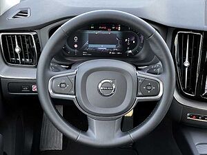 Volvo  Core 2WD B4 Benzin EU6d digitales Cockpit Memory Sitze Soundsystem LED Scheinwer