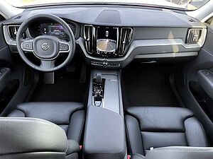 Volvo  Core 2WD B4 Benzin EU6d digitales Cockpit Memory Sitze Soundsystem LED Scheinwer