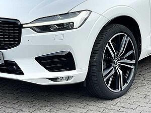 Volvo  R Design AWD B4 Diesel EU6d Allrad StandHZG Navi digitales Cockpit Memory Sitze