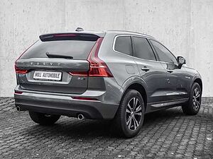 Volvo  Momentum Pro AWD B4 Diesel EU6d Allrad Navi digitales Cockpit Soundsystem