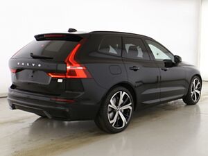 Volvo  Ultra Dark Recharge Plug-In Hybrid AWD T8 Twin Engine EU6d HUD AD StandHZG AHK