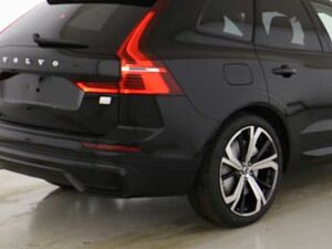 Volvo  Ultra Dark Recharge Plug-In Hybrid AWD T8 Twin Engine EU6d HUD AD StandHZG AHK