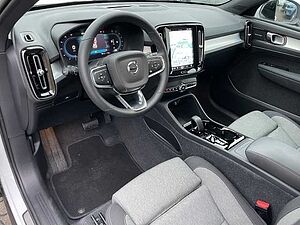 Volvo  Plus Dark 2WD B3 EU6d Navi digitales Cockpit Memory Sitze Soundsystem HarmanKard