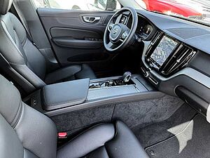 Volvo  R Design Recharge Plug-In Hybrid AWD T6 Twin Engine EU6d StandHZG Leder digitale