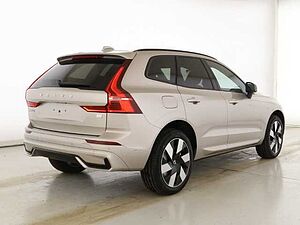 Volvo  Plus Dark Recharge Plug-In Hybrid AWD T8 Twin Engine EU6d StandHZG Leder digital