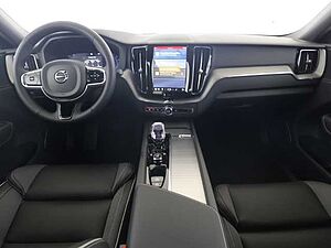 Volvo  Plus Black Edition AWD B5 Benzin EU6d Leder digitales Cockpit Memory Sitze Sound