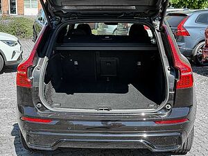 Volvo  Ultra Black Edition AWD B5 Benzin EU6e HUD Leder digitales Cockpit Memory Sitze