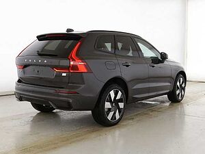 Volvo  Ultra Dark Recharge Plug-In Hybrid AWD T8 Twin Engine EU6d HUD StandHZG digitale