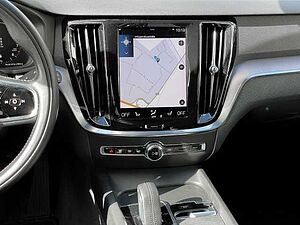 Volvo  Kombi Momentum Pro B4 Benzin EU6d Navi Leder digitales Cockpit Memory Sitze Soun