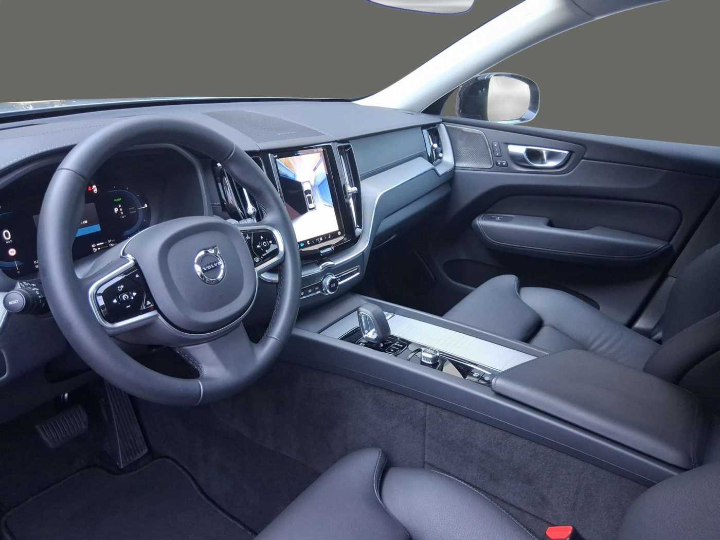 Volvo  T8 Ultimate Dark Recharge Plug-In Hybrid AWD ACC