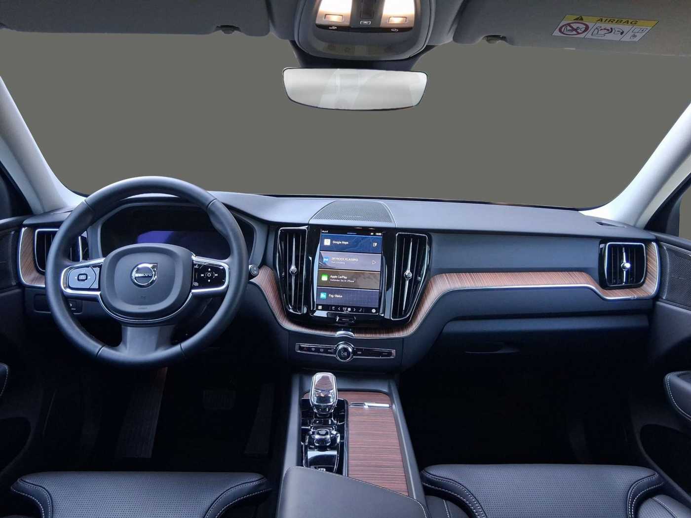 Volvo  T8 Plus Bright Recharge Plug-In Hybrid AWD