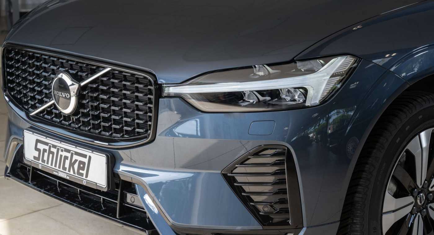Volvo  T6 AWD Plus Dark Recharge Plug-In Hybrid Leder