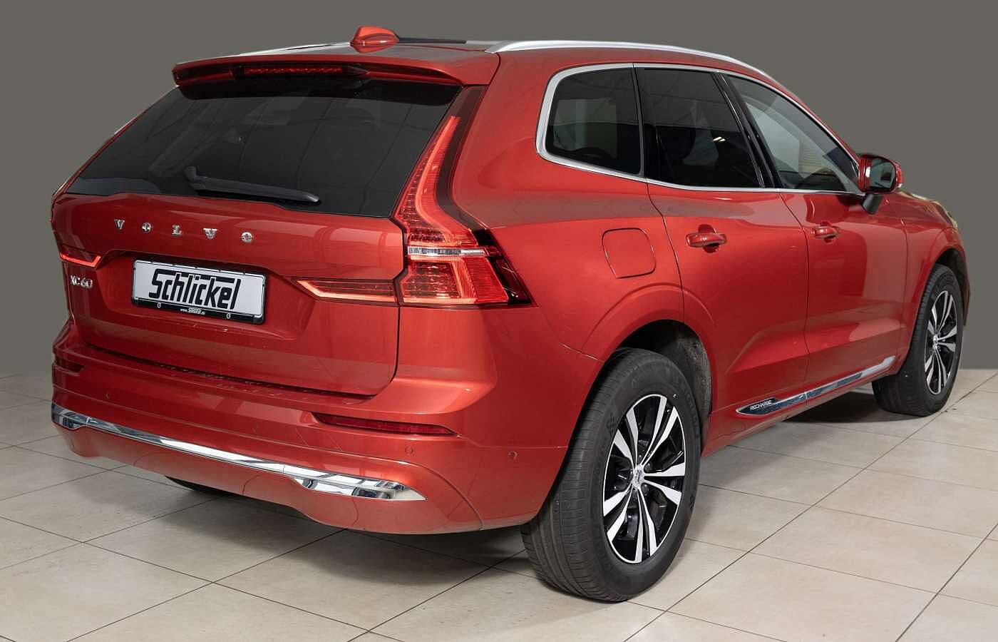 Volvo  T6 Inscription Expression Recharge Plug-In Hy. AWD