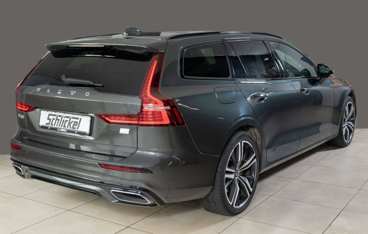 Volvo  T8 R-Design Recharge Plug-In Hybrid AWD