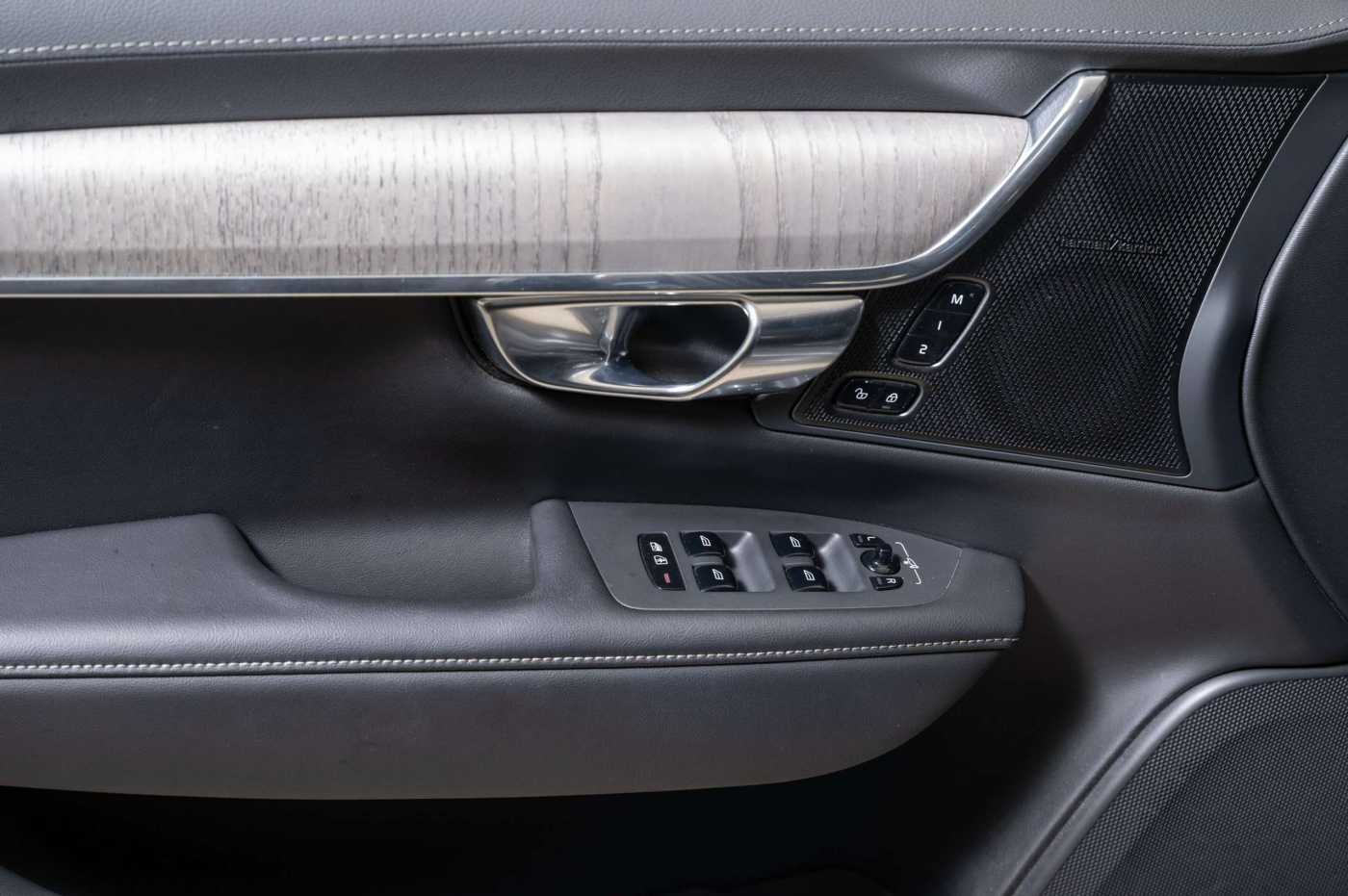 Volvo  T6 Twin Engine Plug-In AWD Inscription Head-up