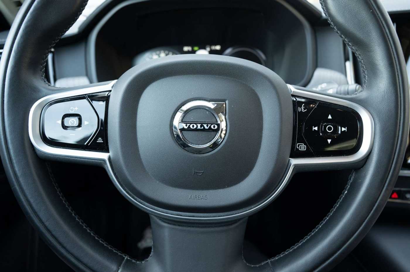 Volvo  T6 Twin Engine Plug-In AWD Inscription Head-up