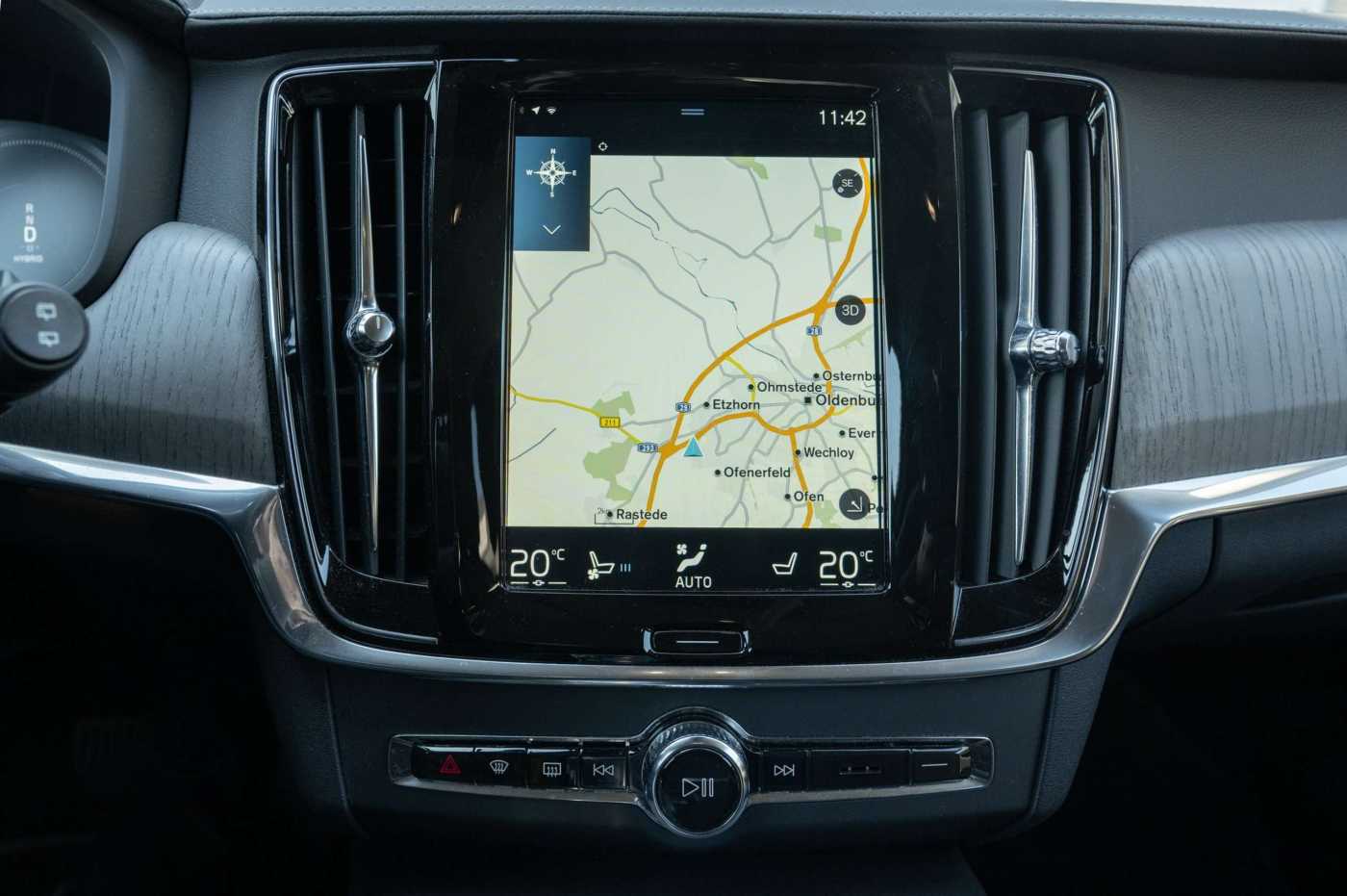 Volvo  T6 Twin Engine Plug-In AWD Inscription Head-up