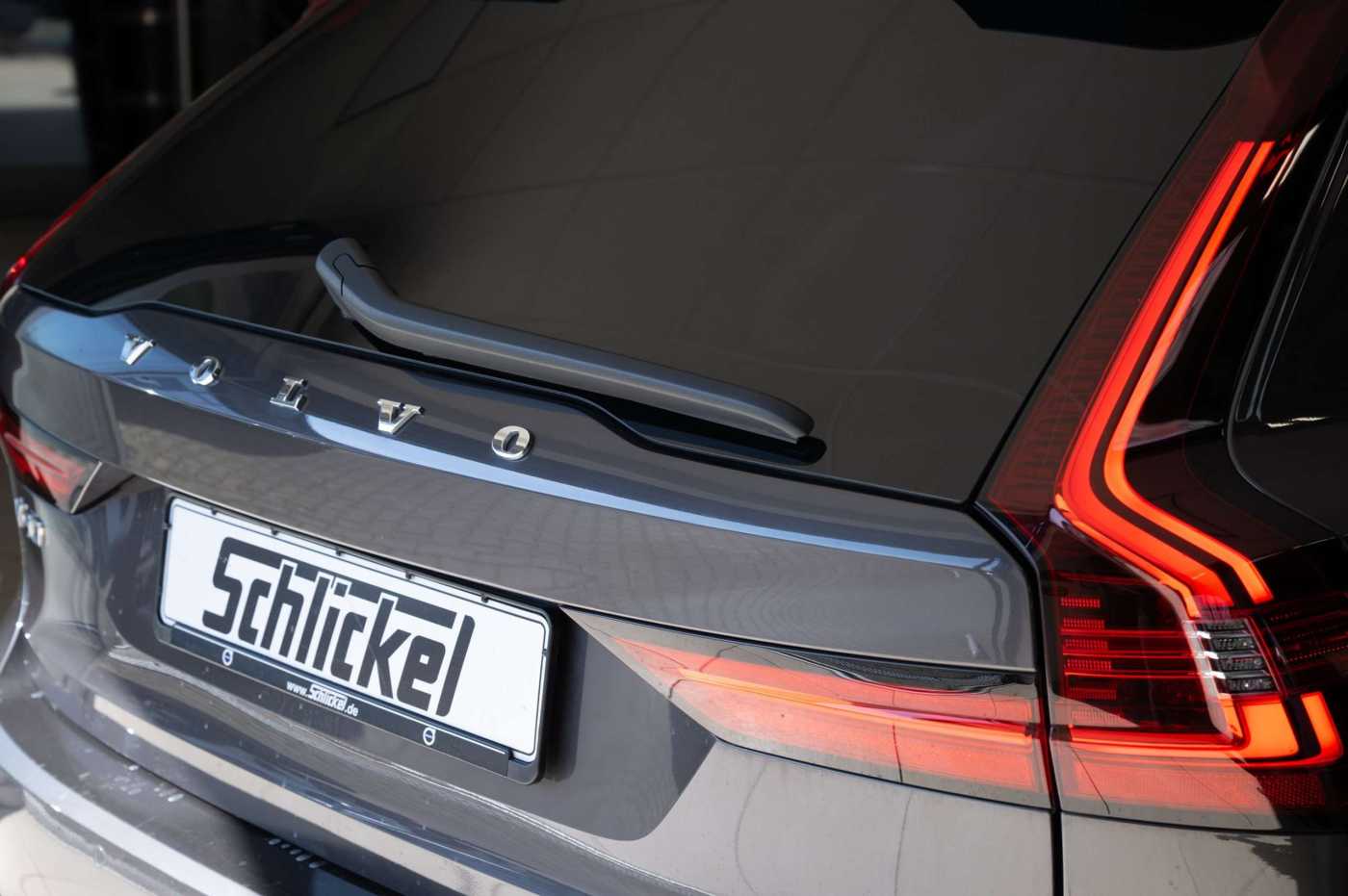 Volvo  T6 Twin Engine Plug-In AWD Inscription Head-up