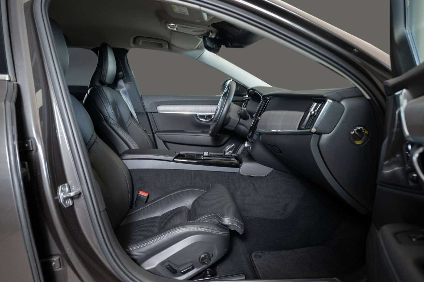 Volvo  T6 Twin Engine Plug-In AWD Inscription Head-up